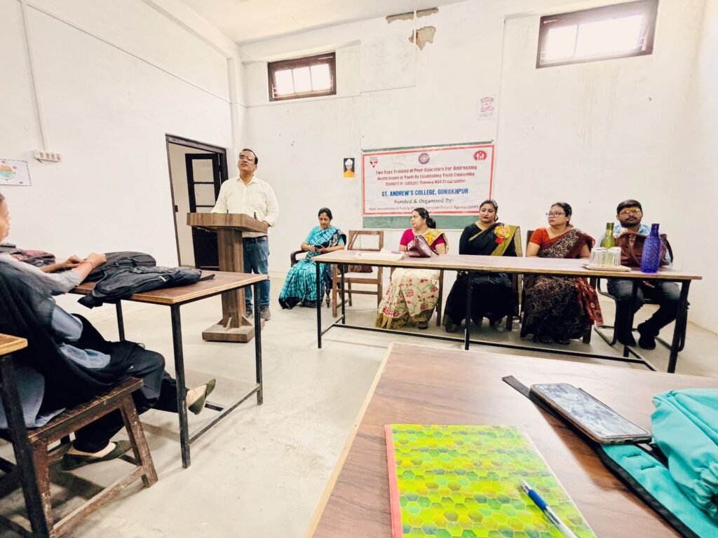 Gorakhpur : St. Andrews College - दो दिवसीय किशोर स्वास्थ्य अभिविन्यास कार्यशाला का हुआ उद्घाटन
