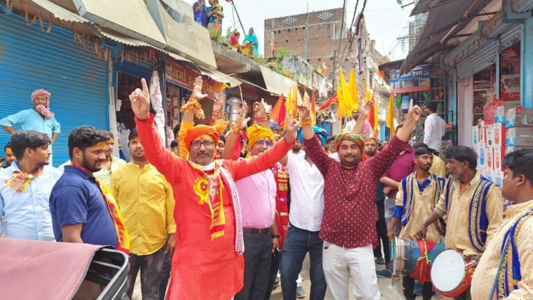 प्रसिद्ध टिकुलहियां माता मन्दिर का 9वां वार्षिकोत्सव समारोह भव्य शोभा यात्रा के साथ शुरु