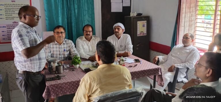 Maharajganj: शिक्षक संघ की बैठक सम्पन्न, अवकाश व पदोन्नति पर हुई चर्चा