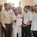 Maharajganj: बकाया गन्ना भुगतान को लेकर आम आदमी पार्टी ने तहसील पर किया प्रदर्शन, जिलाधिकारी को सौंपा मांग पत्र
