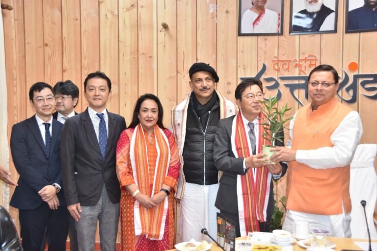 CM पुष्कर सिंह धामी ने जापानी दूतावास के सहयोग से आयोजित संवाद कार्यक्रम में किया प्रतिभाग, जापान और उत्तराखण्ड के बीच पार्टनरशिप बढ़ाने के लिए हुई चर्चा