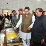 CM पुष्कर सिंह धामी ने “उत्तराखण्ड मिलेट्स भोज” में किया प्रतिभाग, पारंपरिक व्यंजनों के स्टाल्स का निरीक्षण भी किया