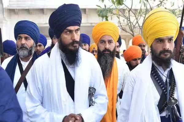 अमृतपाल पर एक्शन को लेकर भड़के खालिस्तानी, US एंबेसी में तोडफ़ोड़ समेत 4 देशों में प्रदर्शन