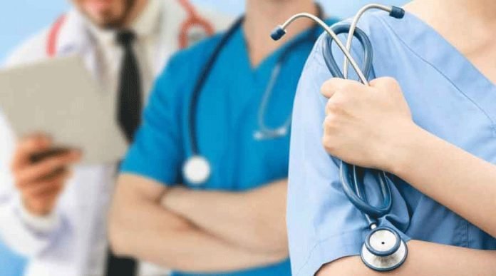 Big Relief To Students Who Returned After Doing MBBS Abroad: विदेश से MBBS कर लौटे छात्रों को बड़ी राहत, NMC ने दी इंटर्नशिप पूरी करने की परमिशन