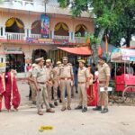 श्रावण मास के 7वें सोमवार को बउरहवा बाबा शिव मंदिर पर शिव भक्तों ने किया जलाभिषेक, सुरक्षा के कड़े इंतजाम