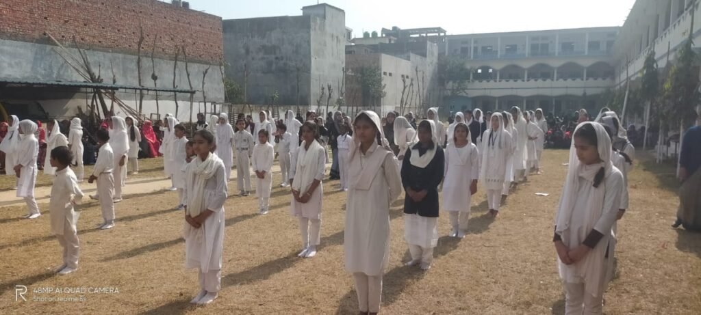 आमना मुस्लिम गर्ल्स इण्टर कॉलेज में कराटे एवं आत्मरक्षा के 3 दिवसीय प्रशिक्षण शिविर का हुआ समापन