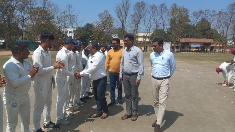 Gorakhpur- cricket competition, गोरखपुर विश्वविद्यालय ने जीता पाचवां लीग मैच, फाइनल में किया प्रवेश