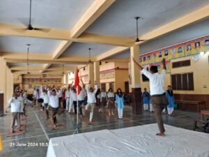 चोखराज तुलस्यान सरस्वती विद्या मंदिर में मनाया गया योग व हिंदू साम्राज्य दिवस
