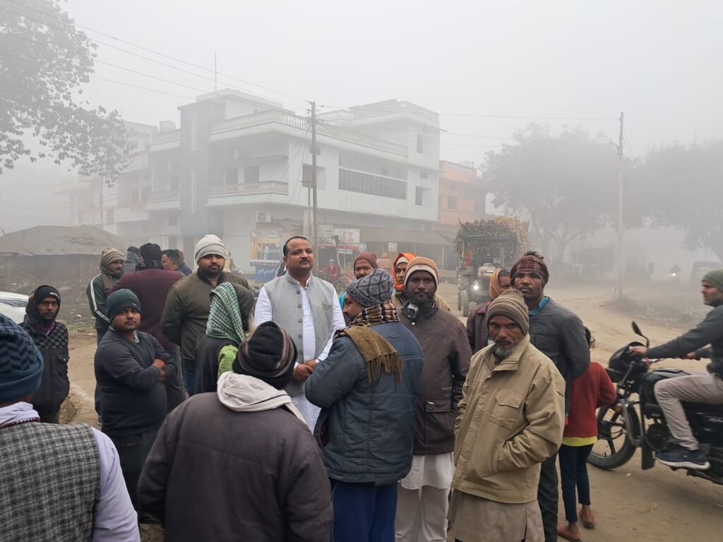 सिसवा की बड़ी खबर, गन्ने से भरी ट्राली की चपेट में आने से बाईक सवार दो युवको की दर्दनाक मौत