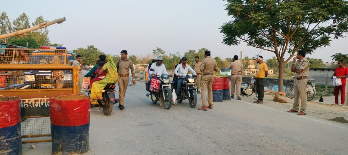 कोठीभार पुलिस ने ट्रैफिक नियमों का उल्लंघन करने वालों पर की कार्रवाई