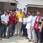 युवाओं ने बिजली समस्याओं को लेकर विधायक को सौंपा ज्ञापन