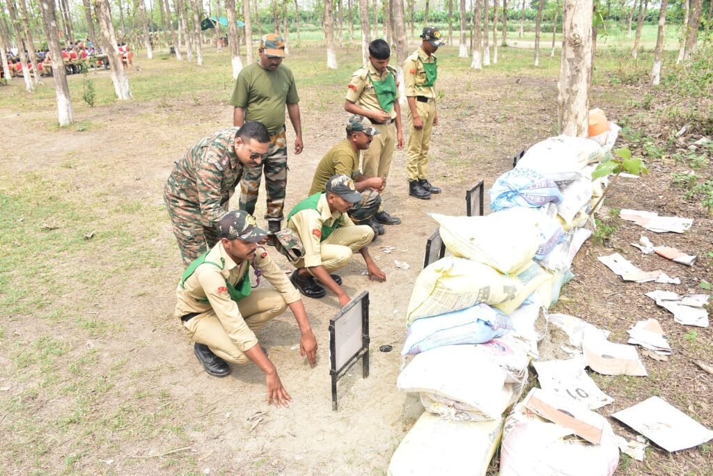 102 UP BN NCC शिविर: कैडेट्स को दिया सामुदायिक एवम सामाजिक विकास का पाठ