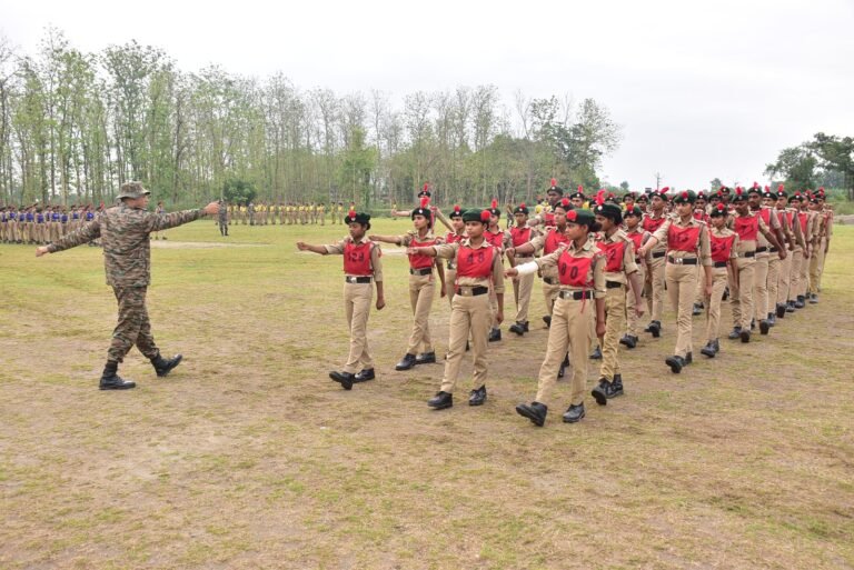 102 UP BN NCC शिविर: कैडेट्स को दिया सामुदायिक एवम सामाजिक विकास का पाठ