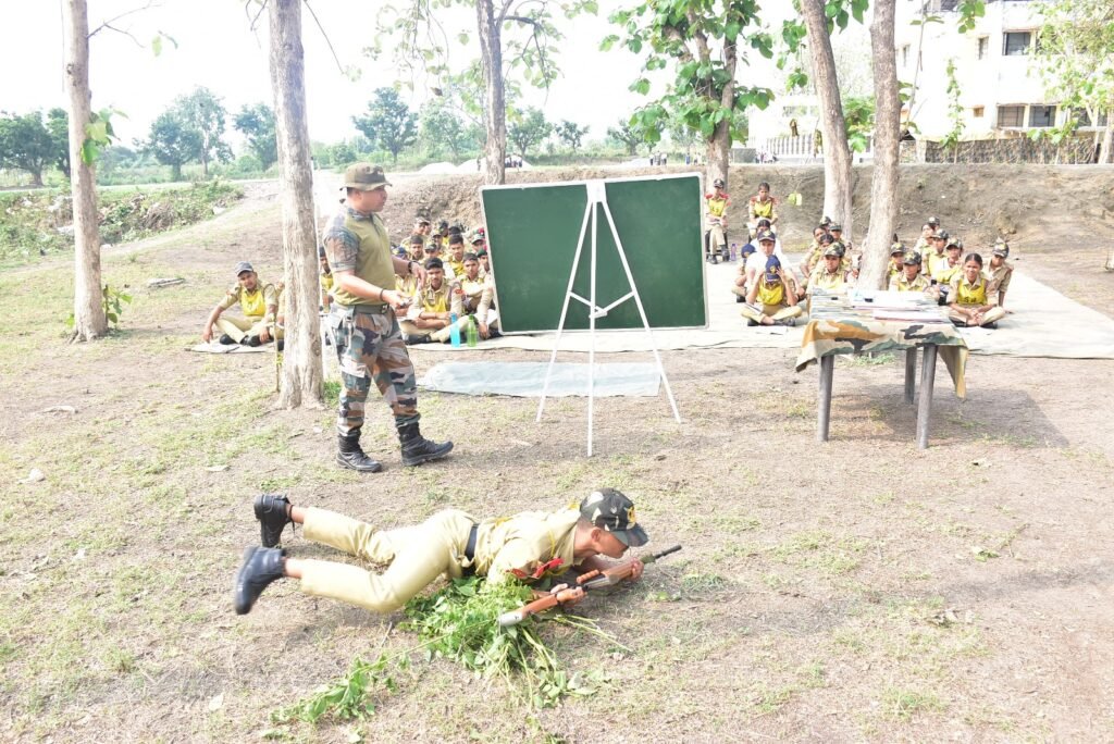 102 UP BN NCC शिविर: कैडेट्स को दिया सामुदायिक एवम सामाजिक विकास का पाठ