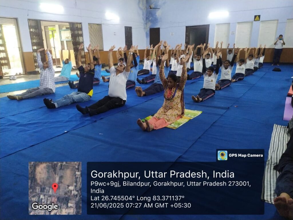 International Yoga Day- सेण्ट ऐण्ड्रयूज कॉलेज में योग शिविर का हुआ आयोजन