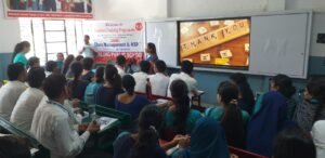 स्टर्लिंग पब्लिक स्कूल में शिक्षक प्रशिक्षण कार्यक्रम का हुआ आयोजन