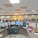 Maharajganj News - राष्ट्रीय खेल दिवस पर शिक्षकों और खिलाड़ियों का सम्मान