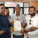 नेपाल में हुए दुर्व्यवहार से नाराज भारतीय पत्रकारों ने नेपाल के प्रधानमंत्री सुशीला कार्की को भेजा ज्ञापन