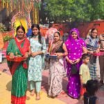 Mission Shakti Phase 5.0 - कोठीभार थाना की मिशन शक्ति टीम ने नवरात्रि पर सिसवा के मंदिरों में जाकर महिलाओं को किया जागरूक