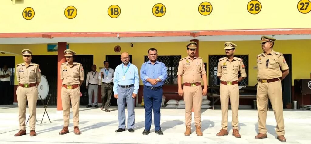 सेंट जोसेफ स्कूल में पुलिस टीम ने मिशन शक्ति कार्यक्रम पर दिया जागरूकता संदेश
