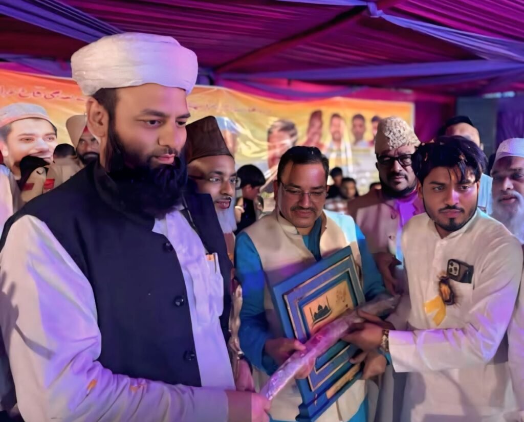 पंजाब में सम्मानित हुए खैरुल बशर और मिन्नत गोरखपुरी