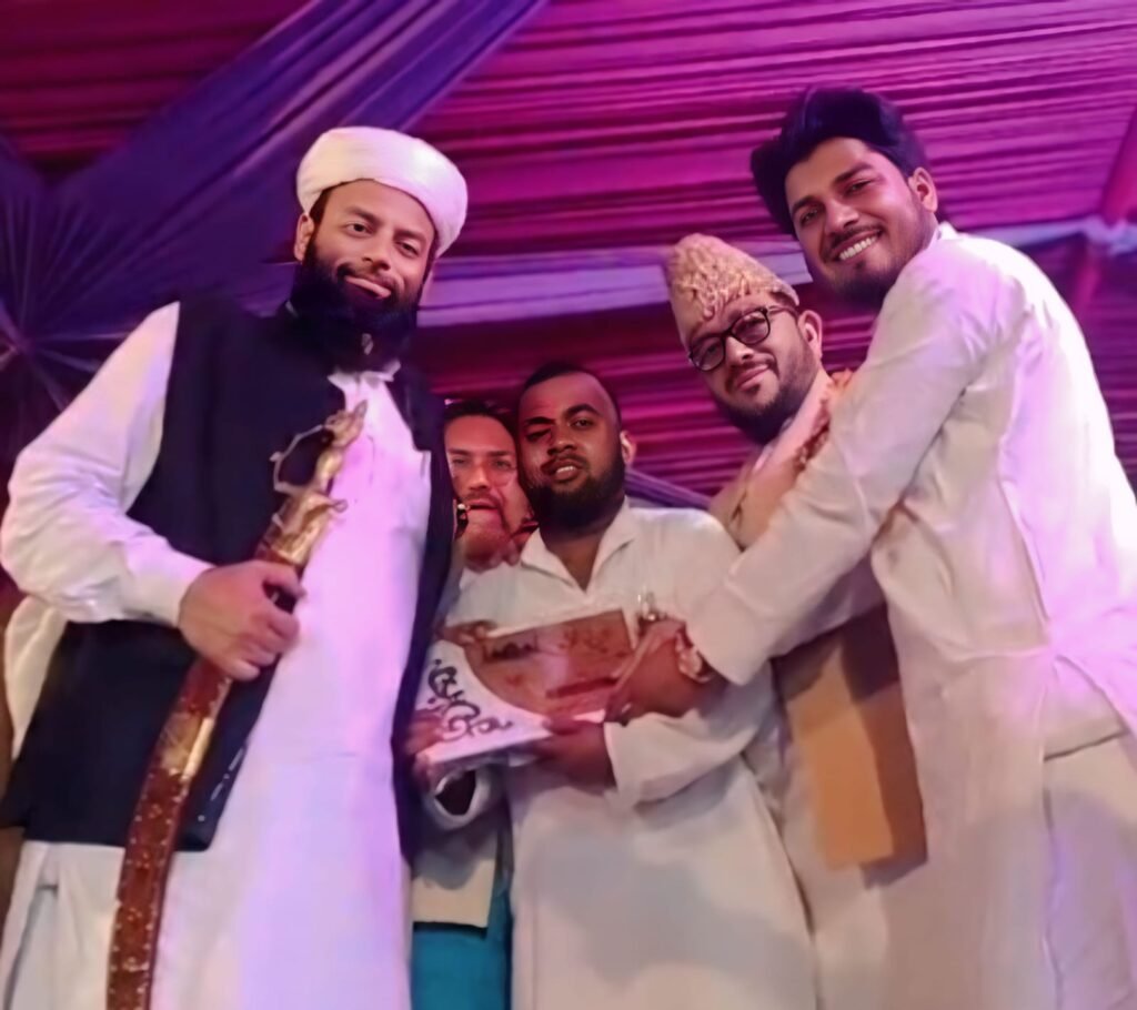 पंजाब में सम्मानित हुए खैरुल बशर और मिन्नत गोरखपुरी