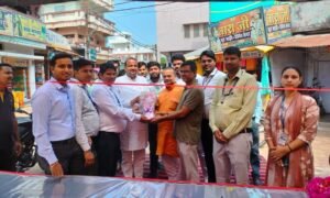 सिसवा में HDFC बैंक द्वारा लोन मेला आयोजित, नगर पालिका अध्यक्ष प्रतिनिधि गिरजेश जायसवाल रहे मुख्य अतिथि