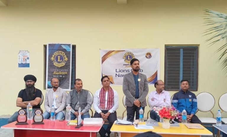 लायन्स क्लब नौतनवां ने सम्मान समारोह में पत्रकार, खिलाड़ियों एवं प्रतिभाओं को किया सम्मानित