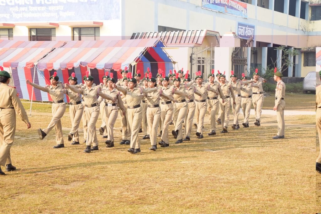 संयुक्त वार्षिक प्रशिक्षण शिविर के पांचवे दिन NCC कैडेट्स ने सिखा शस्त्र,मैप और सैन्य , स्वास्थ्य जीवन का पाठ