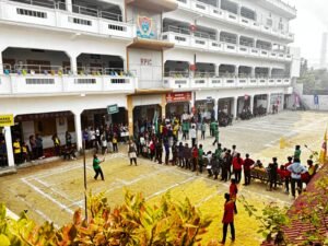 RPIC स्कूल में खेलकूद के दूसरे दिन रहा येलो हाऊस का दबदबा