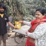 पौष्टिक आहार न्यूट्रीमिक्स और फूड पैकेट का निःशुल्क वितरण, बेसहारों को सहारा देना पुण्य का काम - अंजु देवी