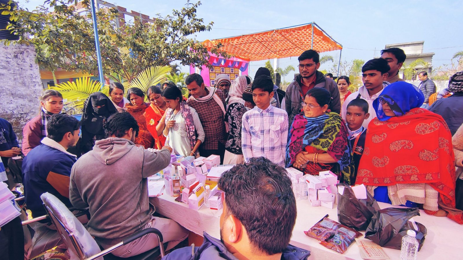 GSP Convent School में विशाल निःशुल्क स्वास्थ्य शिविर संपन्न, सदर विधायक ने किया उद्घाटन