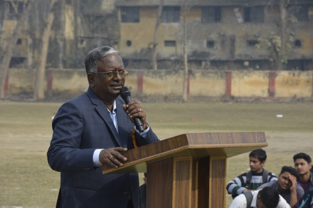 Gorakhpur News - सेण्ट ऐण्ड्रयूज कॉलेज में दो दिवसीय वार्षिक क्रीड़ा समारोह का भव्य समापन, विजेताओं को मिले पुरस्कार