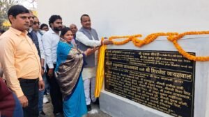 सिसवा नगर पालिका की सौगात: 1.95 करोड़ की लागत से बनेगा भव्य विवाह भवन, अध्यक्ष शकुंतला जायसवाल ने किया शिलान्यास