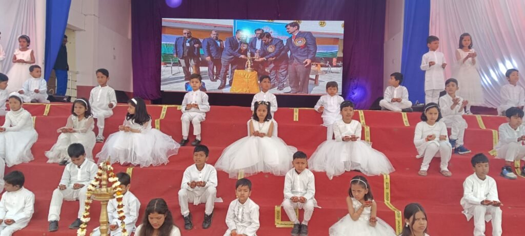 सेंट जोसेफ्स स्कूल सिसवा में वार्षिक समारोह का हुआ आयोजन