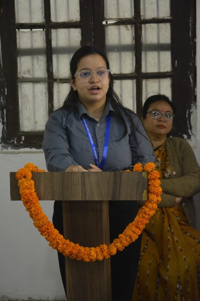 Gorakhpur News - सेण्ट ऐण्ड्रयूज कॉलेज में ‘क्या AI मानव रचनात्मकता के लिए खतरा है ?’ विषय पर भाषण प्रतियोगिता का हुआ आयोजन