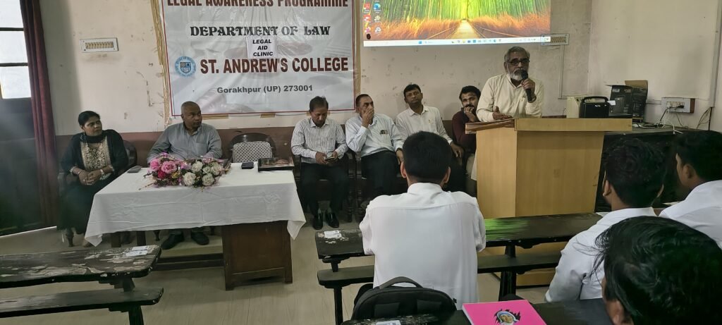 Gorakhpur News - सेण्ट ऐण्ड्रयूज कॉलेज के विधि विभाग में संविधान के 22 भागों पर आधारित चित्रों पर विशेष व्याख्यान का हुआ आयोजन