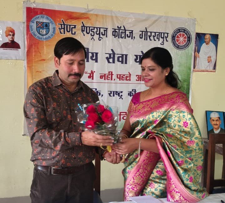 मोबाइल का सीमित एवं आवश्यक उपयोग करे - डॉ0 कुलदीप द्विवेदी