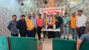 नौतनवा में कल भारत-नेपाल पत्रकार मैत्रीपूर्ण क्रिकेट मैच का कड़ा मुकाबला