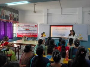 स्टर्लिंग पब्लिक स्कूल में शिक्षक प्रशिक्षण कार्यक्रम आयोजित