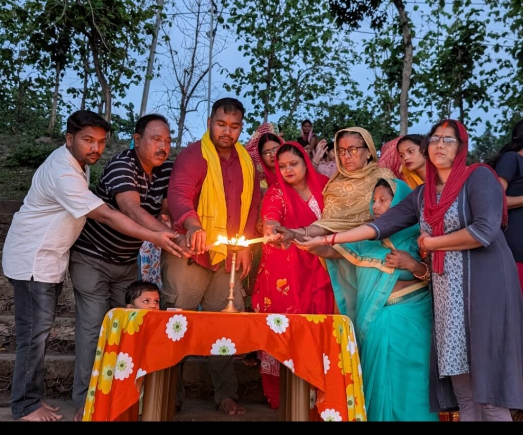 भारत-नेपाल सीमा पर 155वीं नारायणी गंडकी महाआरती का हुआ आयोजन