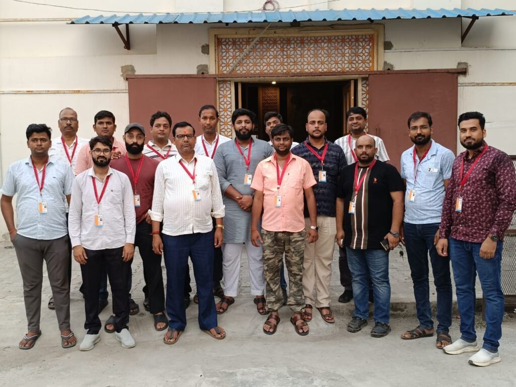 सिसवा मिलता रहा आश्वासन, तहसील बनाने की मांग को लेकर मुख्यमंत्री से मिलेंगे व्यापारी