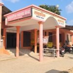 CHC सिसवा में लापरवाही पर कार्रवाई, सीएचओ का पीबीआई रोका, 18 आशाओं को नोटिस