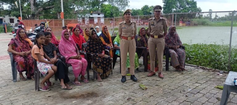 Siswa Bazar News: बहू-बेटी सम्मेलन आयोजित, महिलाओं को सुरक्षा, हेल्पलाइन और मिशन शक्ति के प्रति किया गया जागरूक