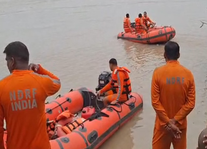 चार कांवड़िया गंगा में डूबे, तलाश में जुटी NDRF व गोताखोर