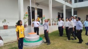 CBS Public School में धूमधाम से मनाया गया स्वतंत्रता दिवस, देशभक्ति के रंग में सराबोर नजर आया विद्यालय परिसर