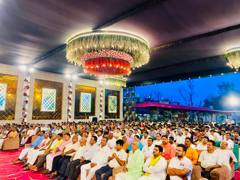 सिसवा में गूंजा युवा शक्ति का संकल्प, ऐतिहासिक रहा ‘युवा संवाद’ कार्यक्रम