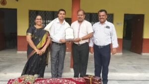 Siswa Bazar - सेंट जोसेफ्स सीनियर सेकेंडरी स्कूल में युवा वैज्ञानिक शुभम पाण्डेय का आत्मीय स्वागत