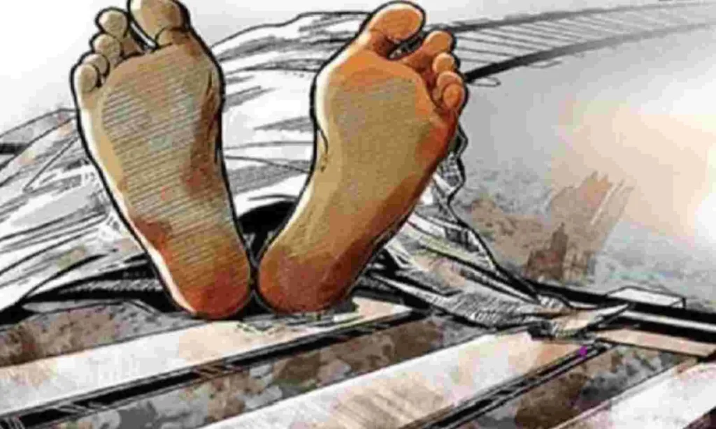 सिसवा बाजार-घुघली रेल ट्रैक पर मिला 25 वर्षीय अज्ञात युवक का शव, शिनाख्त में जुटी पुलिस