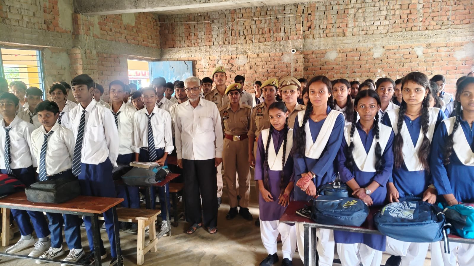 मिशन शक्ति अभियान, छात्र-छात्राओं को महिला सुरक्षा व नए कानूनों की दी जानकारी